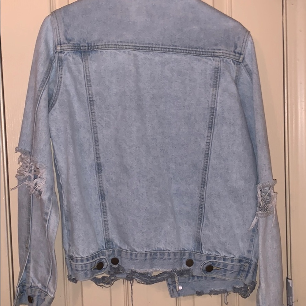 MNML Distressed Jean Jacket - Picture 2 of 2